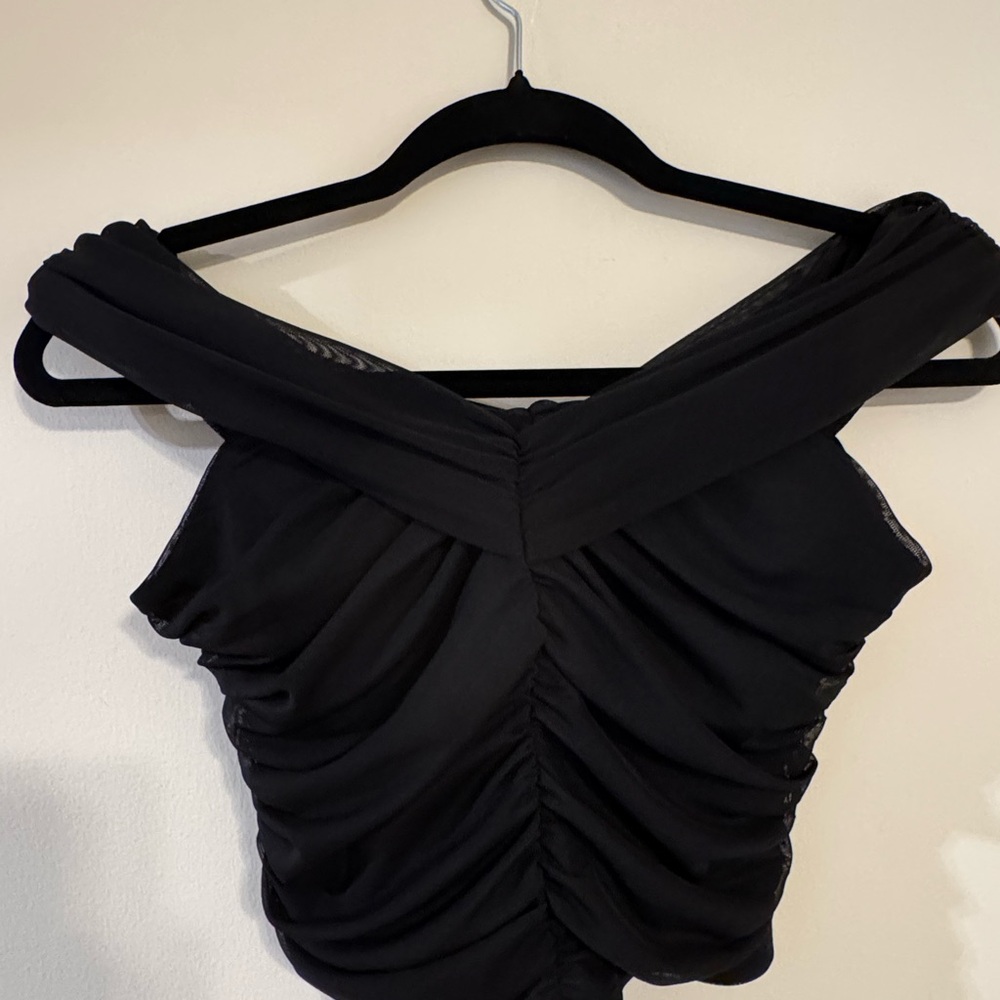 Forever 21 Black Ruched Off-Shoulder Blouse